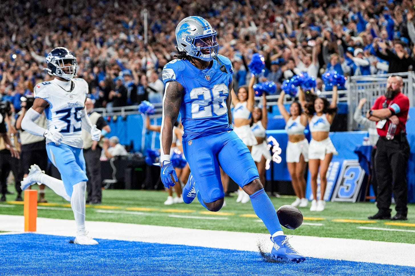How valuable is Jahmyr Gibbs if David Montgomery sits in Week 13?