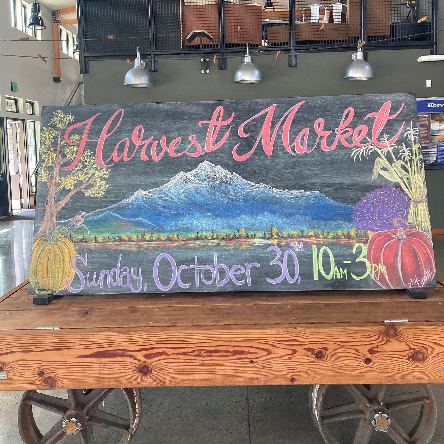 2022 Harvest Market chalkboard sign