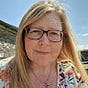 Michelle Hall's avatar