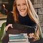 Ella Jewell's avatar