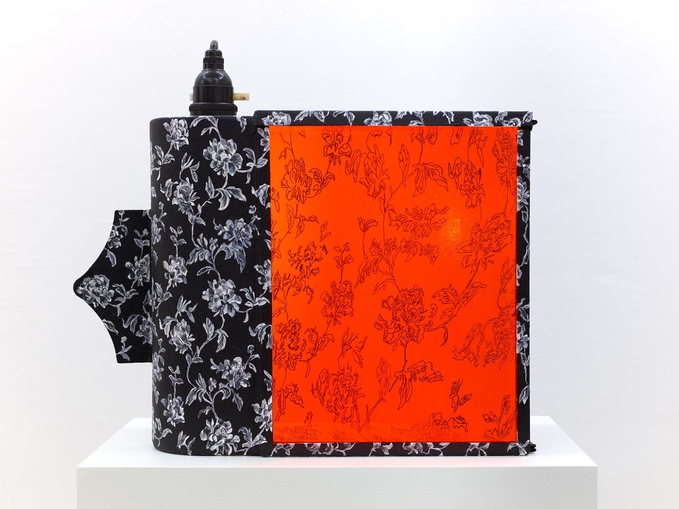 Cédric Eisenring “Signal to Noise” at D R E I, Cologne — Mousse Magazine  and Publishing