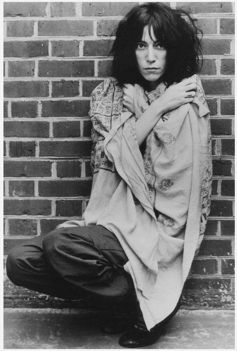 Hands on with a 1976 copy of New York Rocker with Patti Smith on