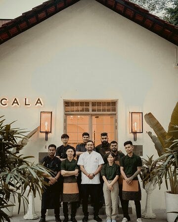 Italian themed cafés 