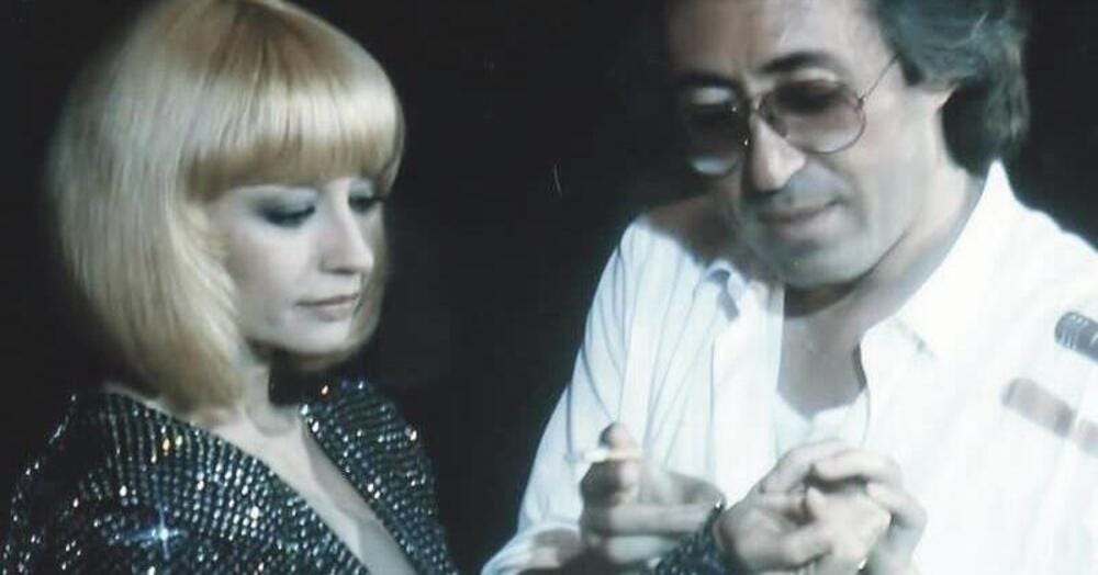 Ci ha lasciati Luca Sabatelli, il grande costumista di Raffaella Carrà -  MOW - Mowmag.com