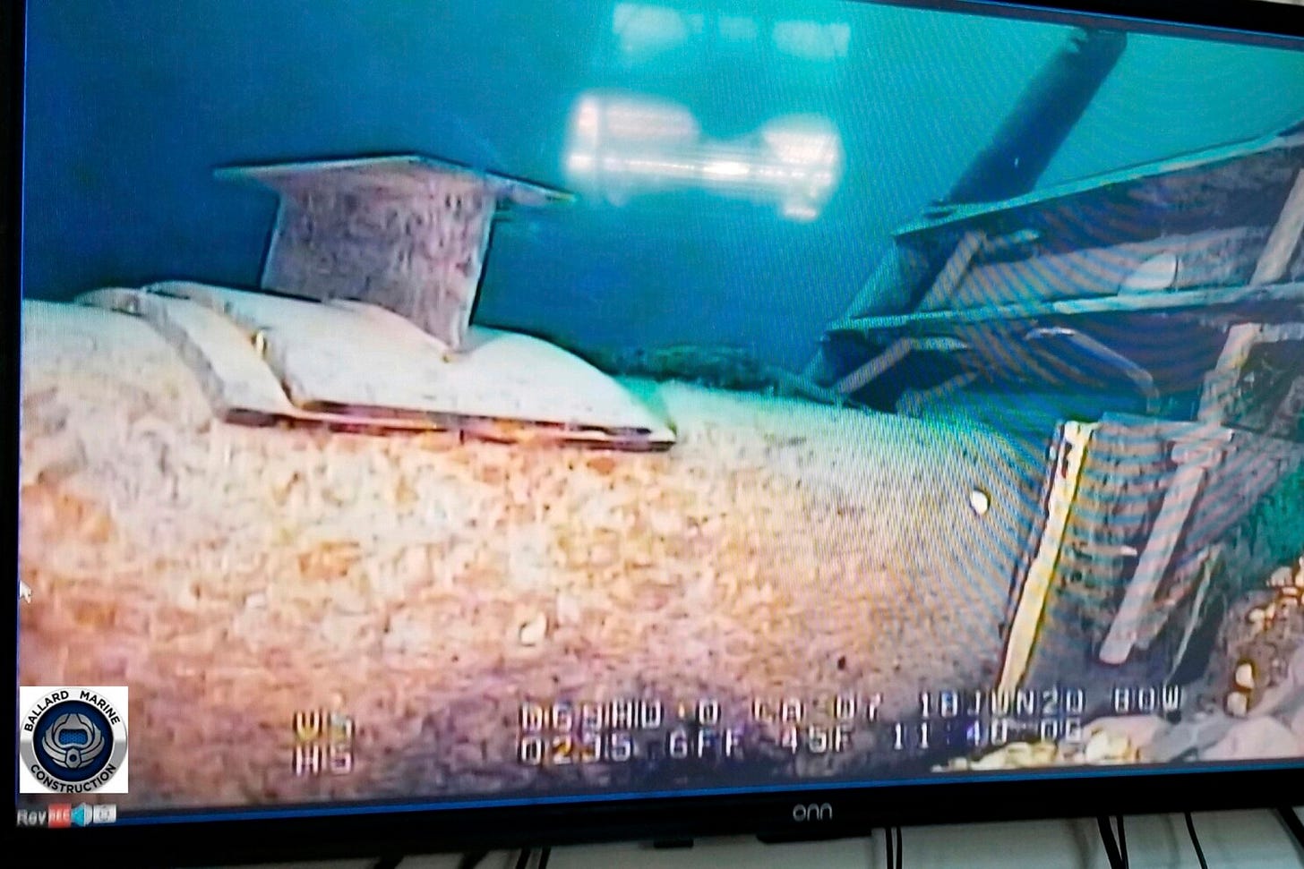 Trump attorneys argue Michigan effort to shut down straits pipeline interferes with foreign policy Trump attorneys argue Michigan effort to shut down straits pipeline interferes with foreign policy