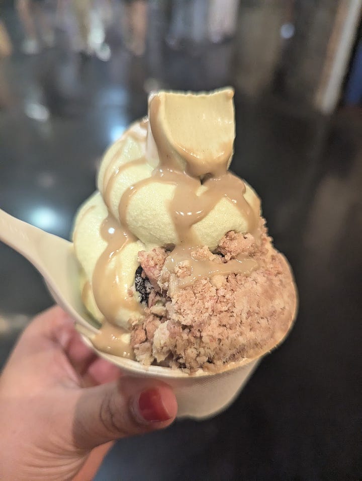 Halva sundae.