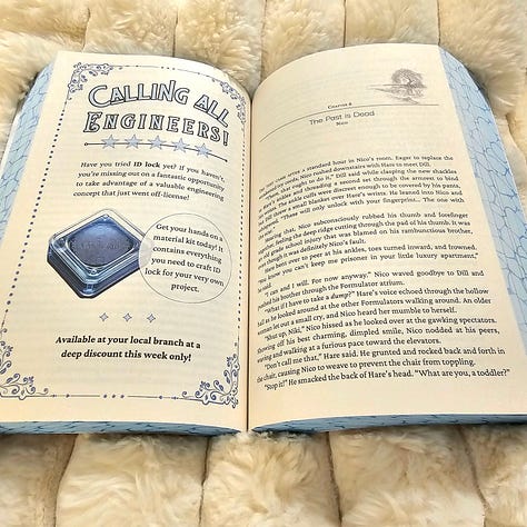 Gallery of pictures of the Northern Roseaarde Omnibus with holographic foil and colored internal pages