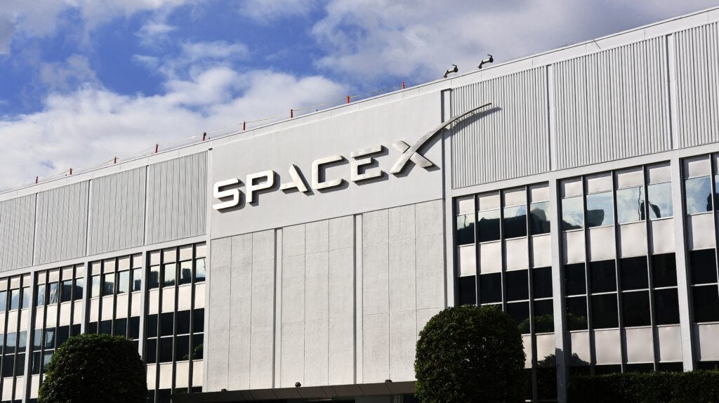 SpaceX مقال عن الاكتتاب العام لشركة