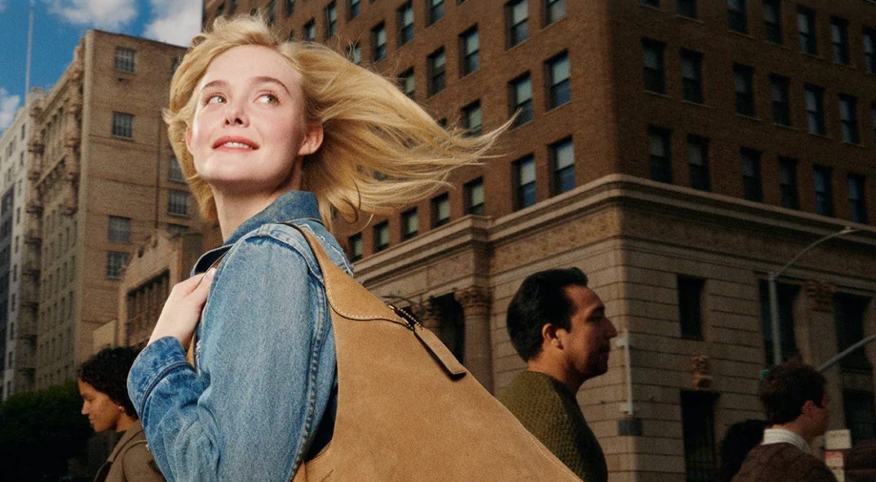 Sling Bag or Tote? Which One Fits Your Travel Style, image size:1264x696