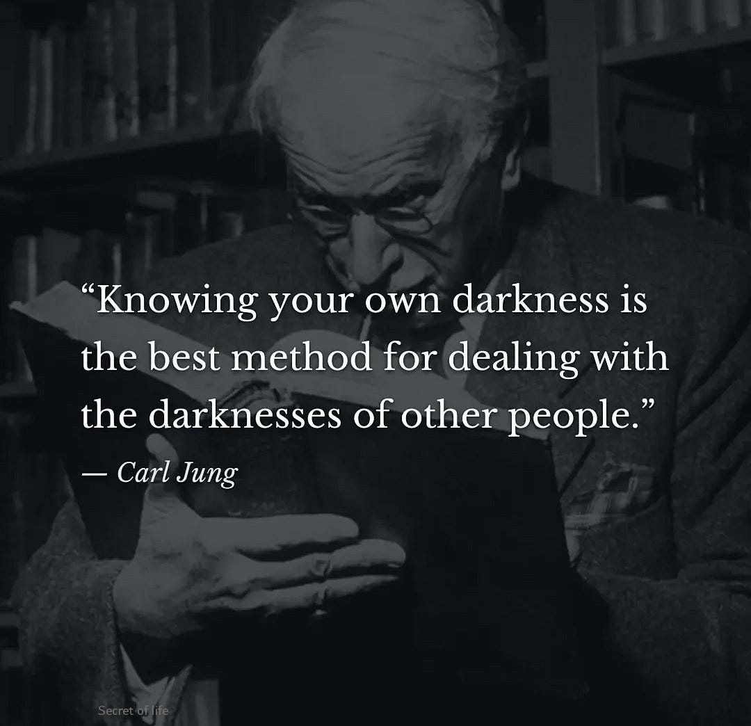 Ist möglicherweise ein Schwarz-Weiß-Bild von Text „"Knowing your own darkness is the best method for dealing with the darknesses of other people." -Carl Jung“ Ist möglicherweise ein Schwarz-Weiß-Bild von Text „"Knowing your own darkness is the best method for dealing with the darknesses of other people." -Carl Jung“