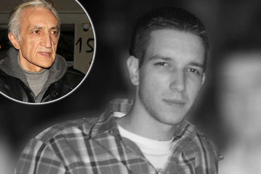 HARMONIKAŠ ZANEMEO OD BOLA ZA SINOM: Mirko Kodić ne prestaje da plače, u domu zavladala neizmerna tuga za mladim Aleksandrom HARMONIKAŠ ZANEMEO OD BOLA ZA SINOM: Mirko Kodić ne prestaje da plače, u domu zavladala neizmerna tuga za mladim Aleksandrom