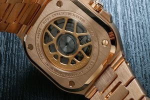 Bell & Ross BR-05 Rose Gold Caseback Bell & Ross BR-05 Rose Gold Caseback