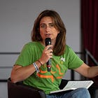 « Je compte bien continuer à danser » revendique Marine Tondelier 