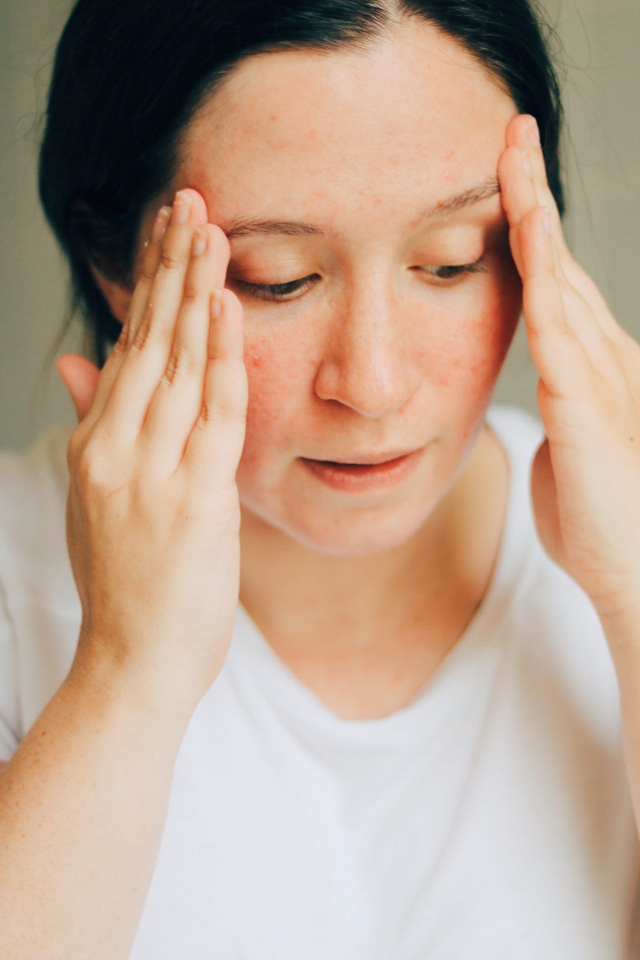 The Easiest, 3 Step Skin Care Routine for Women in their 20s The Easiest, 3 Step Skin Care Routine for Women in their 20s