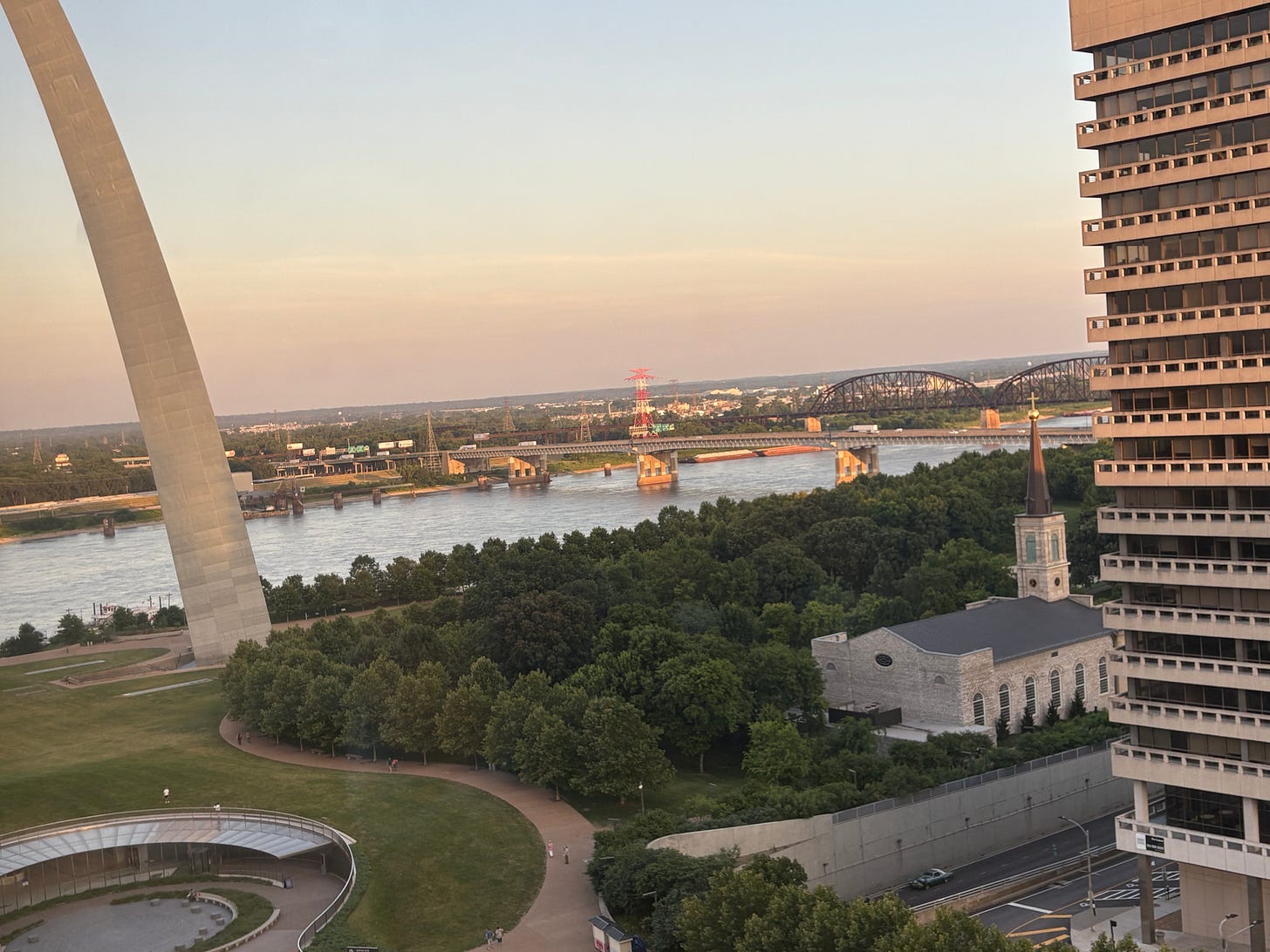 St. Louis view of Mississippi river 