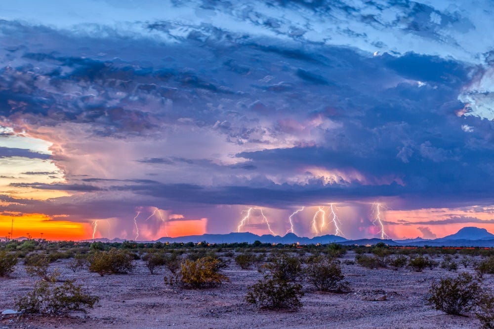 https://1.bp.blogspot.com/-VVxarx8J5_g/YafmYVNnOWI/AAAAAAAAEhw/xNxs4AUweHoiweMaOtpxr18VjZ_EQISJwCLcBGAsYHQ/s1000/monsoon.jpg