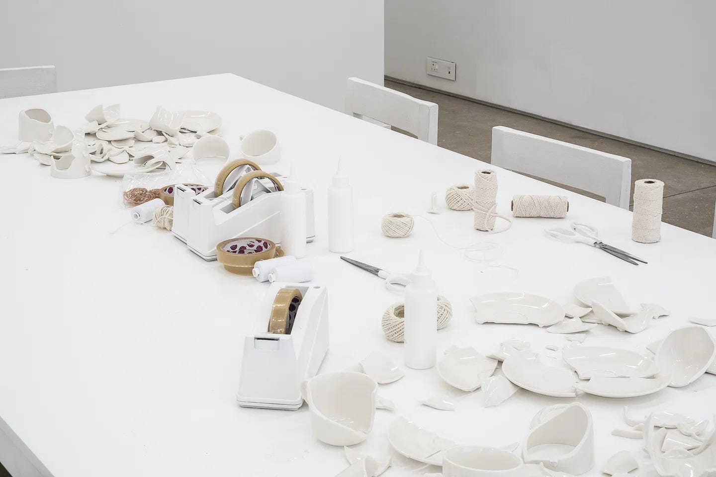 yoko-ono-mend-piece-london-whitechapel-gallery-itsnicethat-02.JPG
