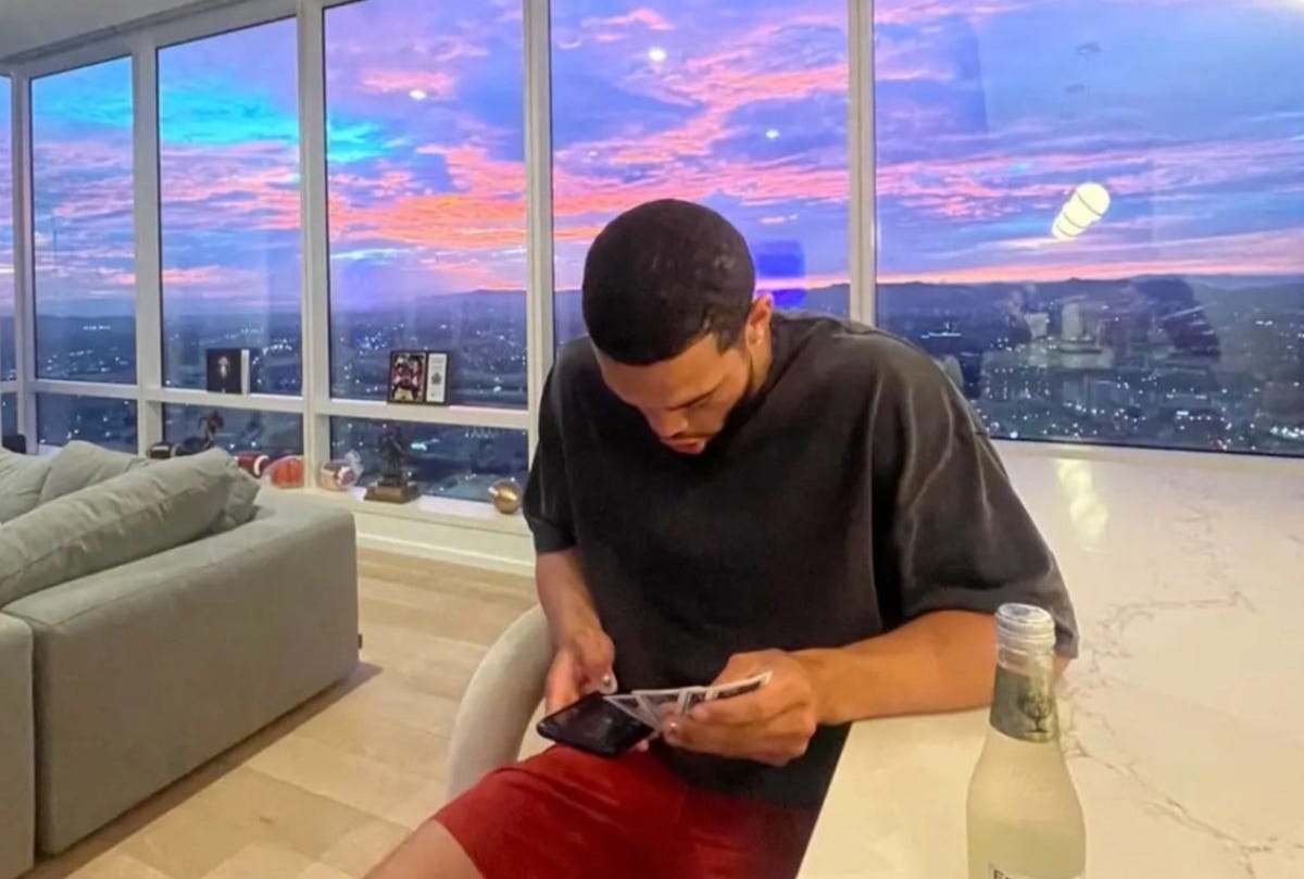 Photos: Caleb Williams Lives In Ridiculous L.A. Penthouse - The Spun:  What's Trending In The Sports World Today