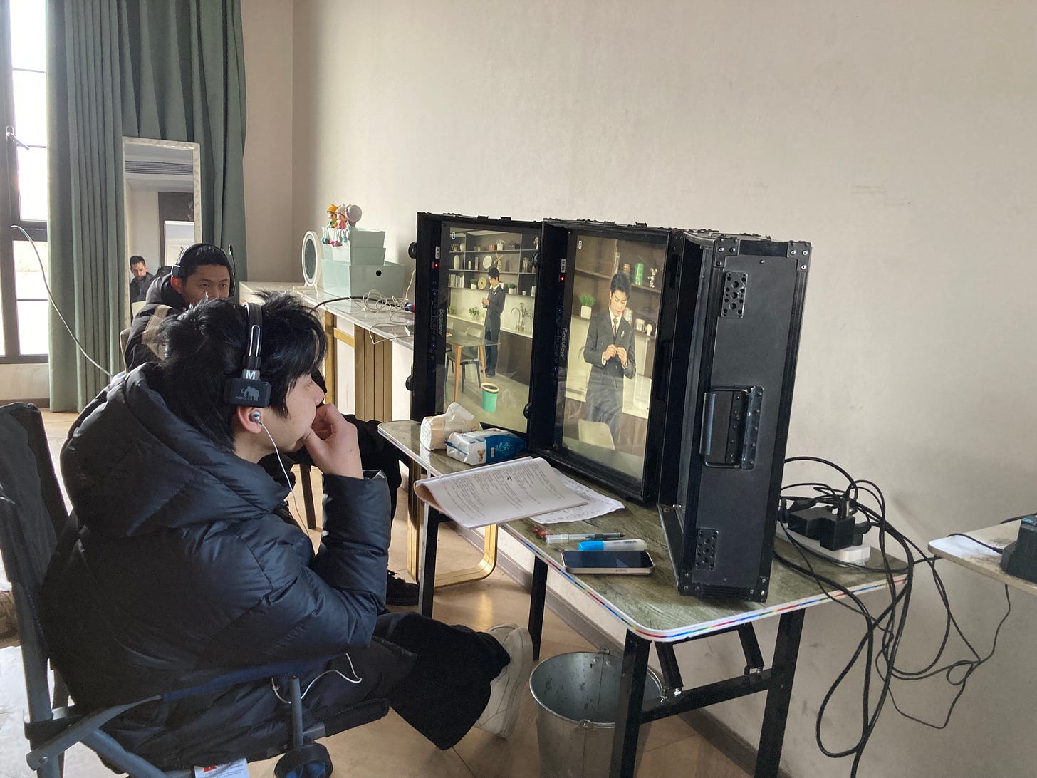 Inside China's micro-drama boom: How one-minute episodes are taking  cellphone viewers by storm | Culture | EL PAÍS English