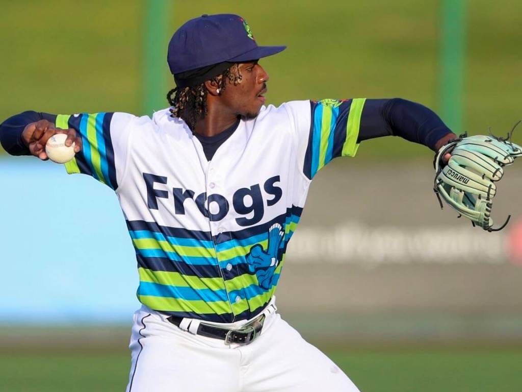 Felnin Celesten extends hitting streak in AquaSox loss | HeraldNet.com