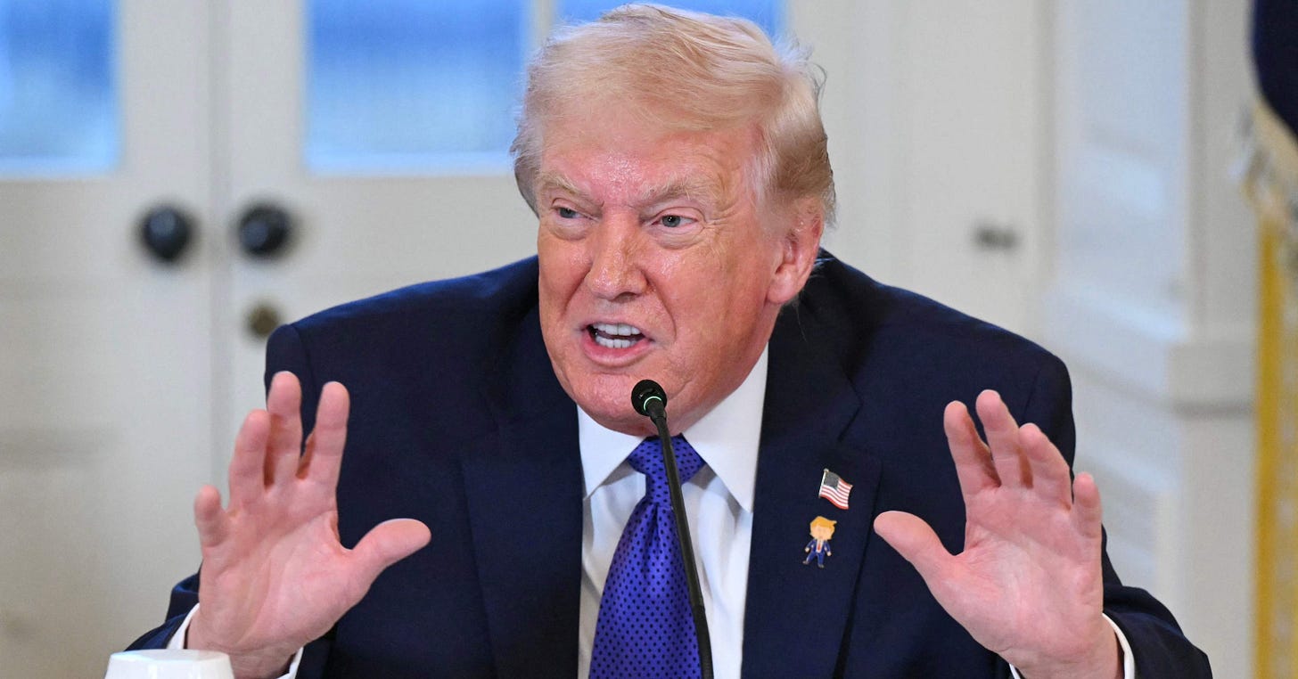 Trump warns Iran of possible strikes amid growing protests | Daily Sabah