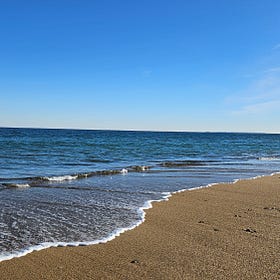 Photo Essay: A Brisk Early December Walk on the Beach 