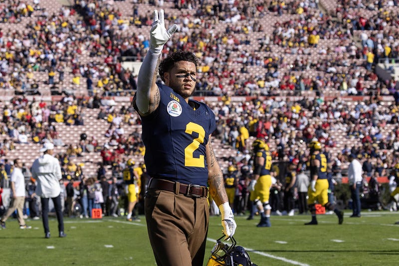 Michigan To Drop Air Jordan For Walmart Khakis Before NCAA Championship