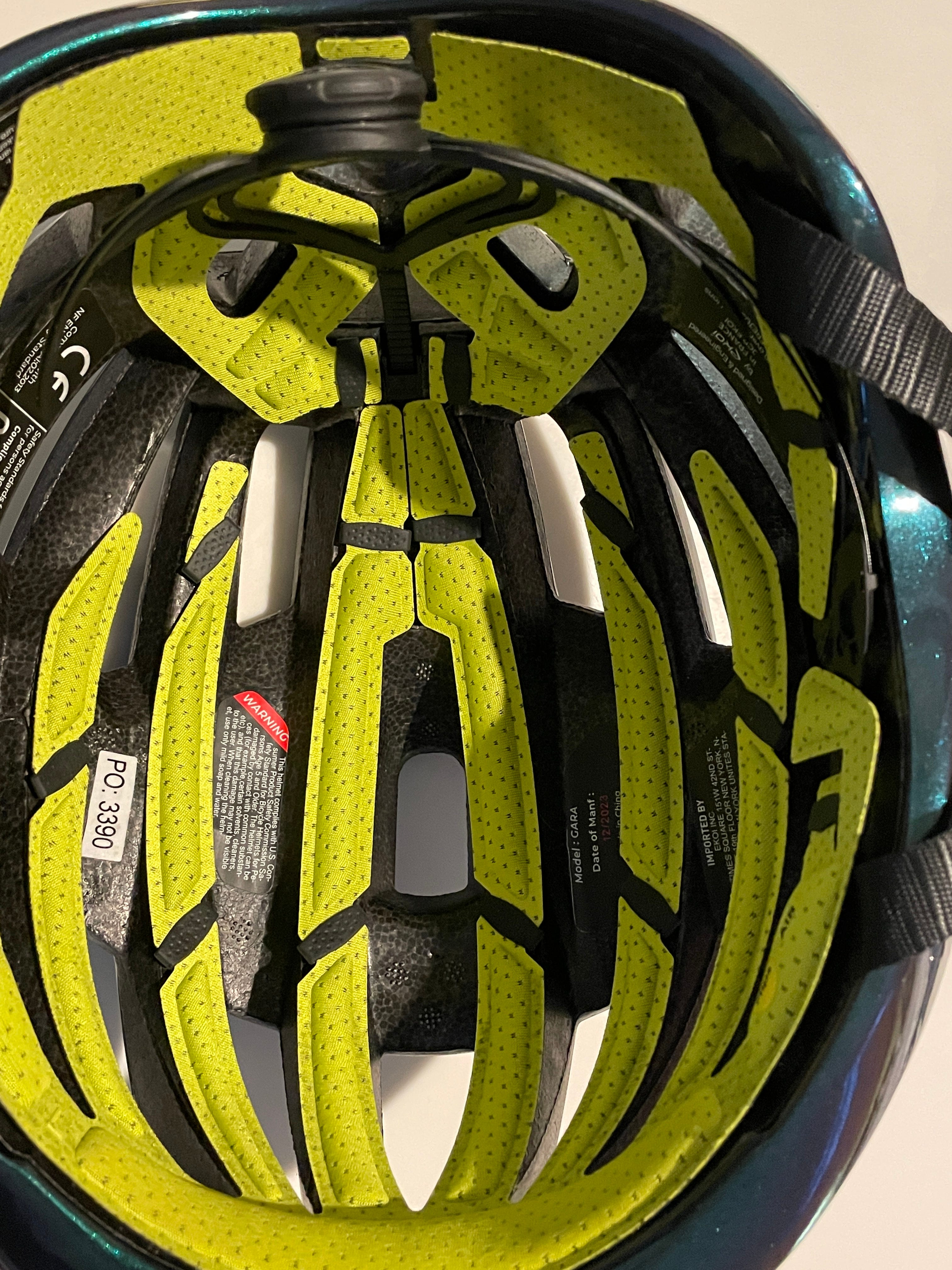 Cycling Helmets: MIPS or Standard? Which Is Better? Which Is Safer?