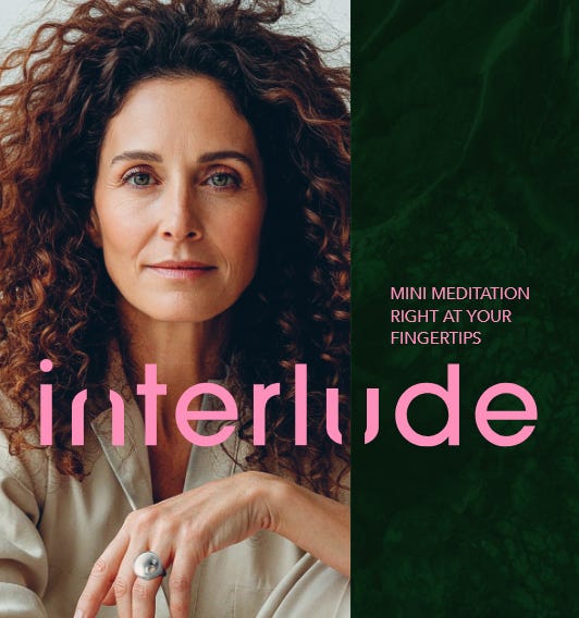 The Interlude ring displayed at this year's Meaningful Menopause Jewellery at the Copenhagen Business Academy (KEA) can reduce stress, ease anxiety and promote sound sleep by a click on the finger ring.