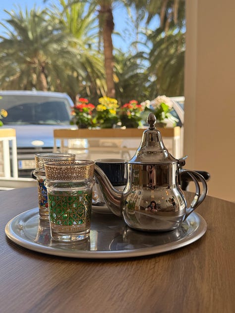 Imagenes del café, tostada e interiores de la cafetería Bonita Vida
