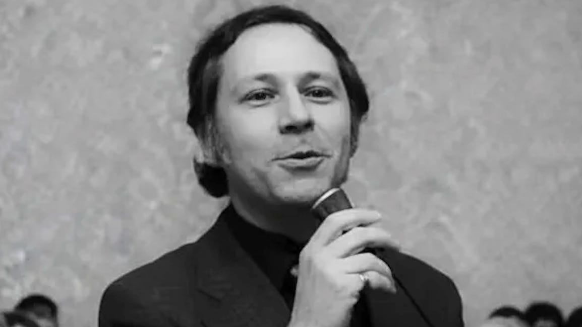 The Editor Who Saved Analog: A Ben Bova Retrospective