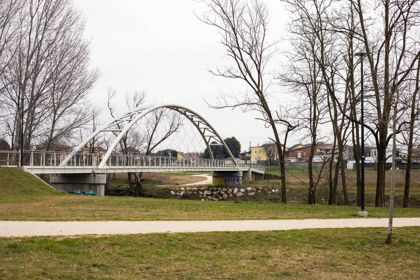 l ponte Bettinelli sul fiume Serio  a Crema (Cr)