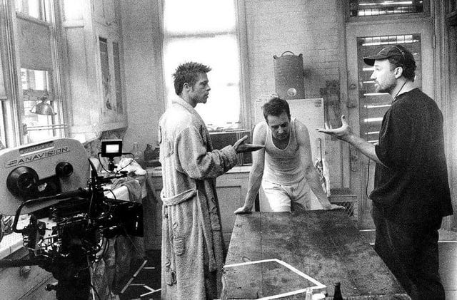 David Fincher, Brad Pitt, and Edward Norton on the set of Fight Club. :  r/Filmmakers