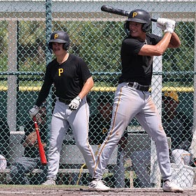 10 Observations: Dominican League looks, Esmerlyn Valdez, Zander Mueth