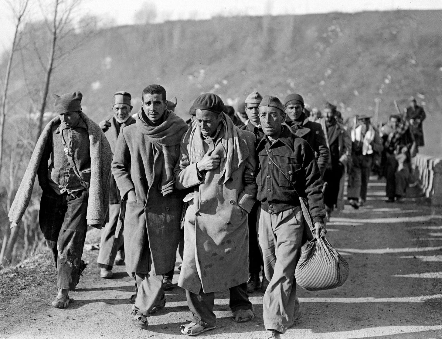 Republican fighters arriving in France after fleeing Spain in 1939 (Credits: STF/AFP/Getty Images/The Guardian)