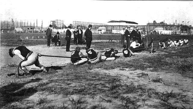 File:1904 tug of war.jpg File:1904 tug of war.jpg