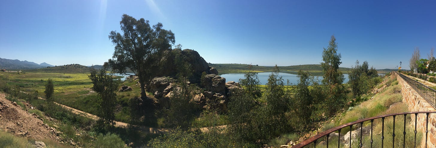 Alange, lac et vue 