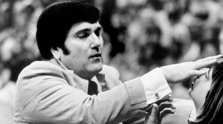 Ernest Angley Dies: Controversial Televangelist Was 99