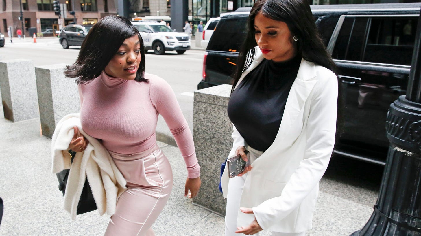 R. Kelly's Girlfriend Joycelyn Savage Speaks Out About Her Experience As His Victim R. Kelly's Girlfriend Joycelyn Savage Speaks Out About Her Experience As His Victim