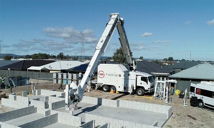 Hadrian X - World's first mobile robotic blocklaying machine
