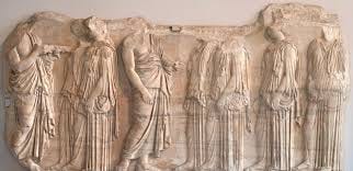 🇬🇷 A Procissão Panatenaica: Arte, Devoção e Orgulho Cívico Entre 443 e  437 a.C., os escultores liderados por Fídias esculpiram o friso do Partenon  — uma faixa contínua de 160 metros em