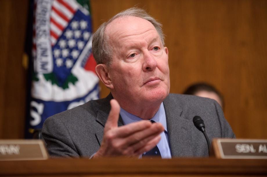 Tennessee Sen. Lamar Alexander In Self-Quarantine After Staffer's Positive Test | WPLN News Tennessee Sen. Lamar Alexander In Self-Quarantine After Staffer's Positive Test | WPLN News