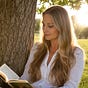 Lainey Odette's avatar