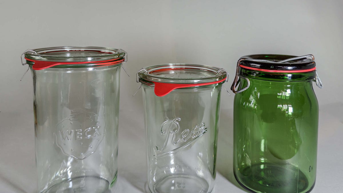 WECK-Glas, REX-Glas und Bülach-Glas – jedes Land hat sein System zum Einmachen