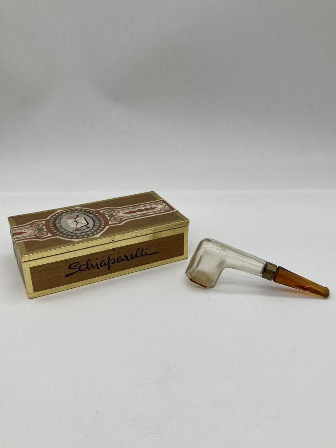 Schiaparelli - "Snuff" - (1939) Presented in its cardboa… | Drouot.com