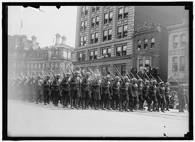 U.S. soldiers marching in 1918 U.S. soldiers marching in 1918