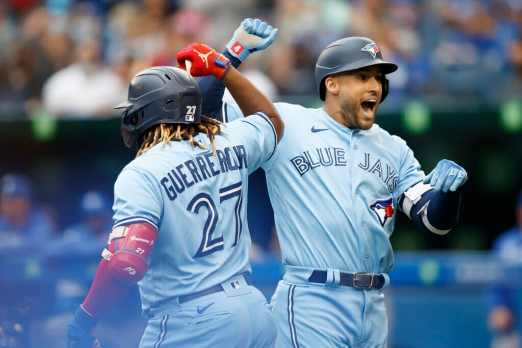 This Week in Blue Jays: George Springer playing like a difference-maker,  what it&#39;s like back at the Rogers Centre and more – The Athletic