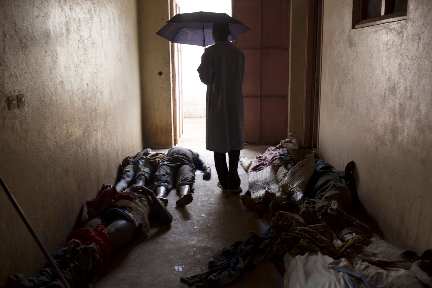 The wounded and dead at the Hôpital Communautaire, Bangui, 5 and 6 Dec 2013 The wounded and dead at the Hôpital Communautaire, Bangui, 5 and 6 Dec 2013