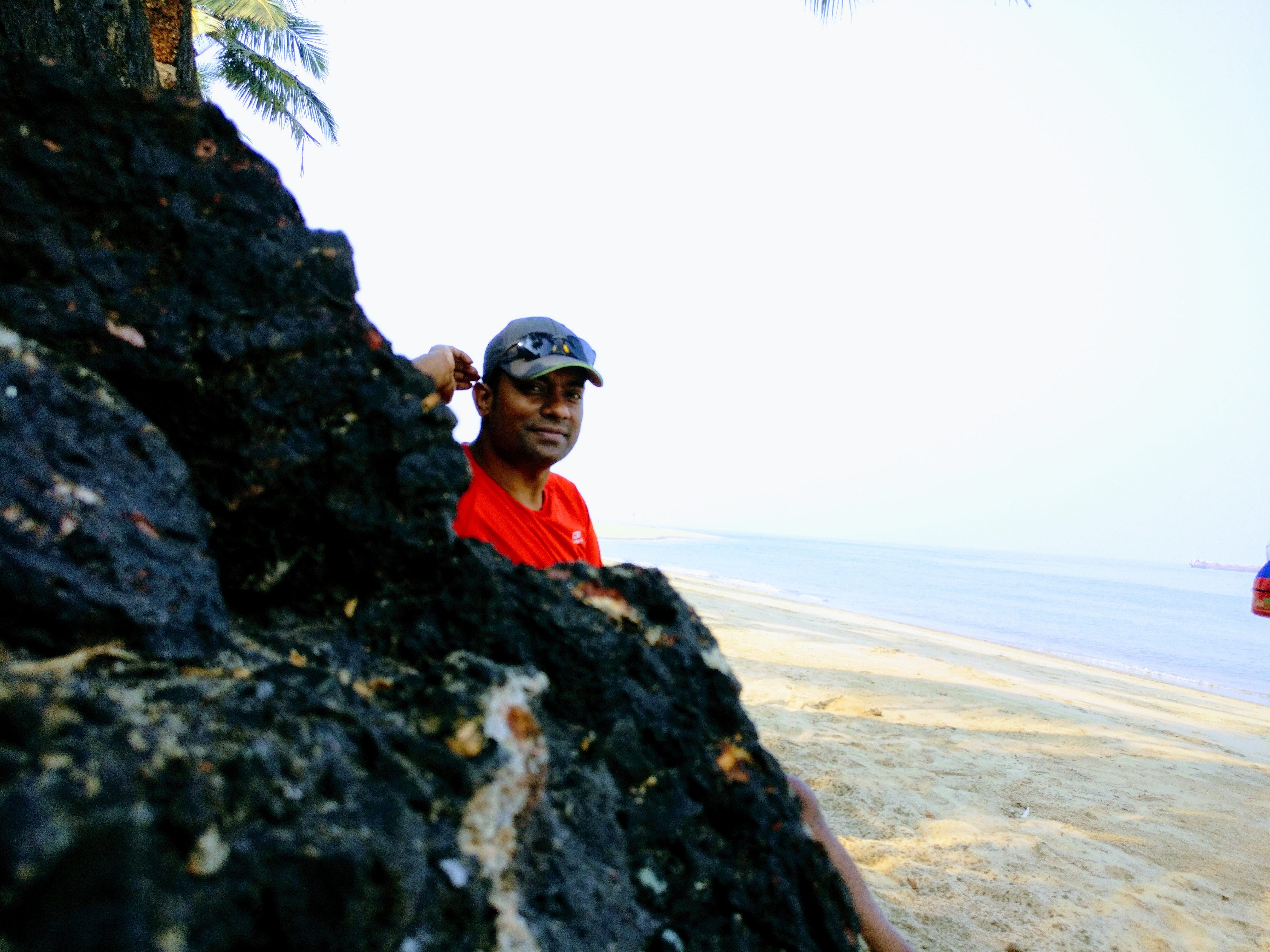 Substack profile picture for @suresh