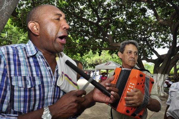 La historia de… La guacharaca – portalvallenato.net